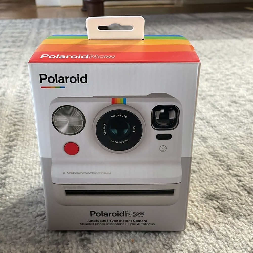 Polaroid now Autofocus Instant Camera White